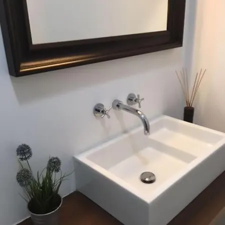 Homestay Charming Private Wc & Balcony *