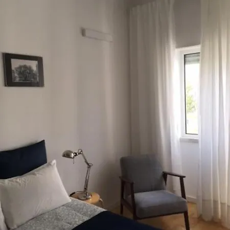 Charming Private Wc & Balcony * ליסבון