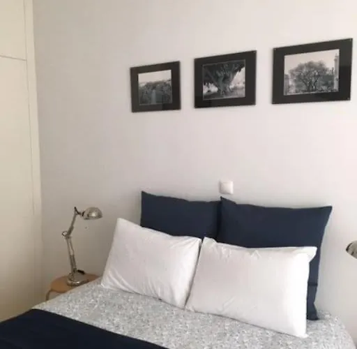 Quarto em Acomodações Particulares Charming Private Wc & Balcony *
